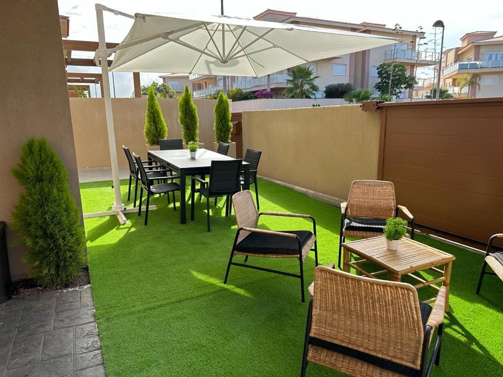 Golf Tenerife South XX Wheel Accessible Shower XX Free Wifi XX Private Pool 30 Degrees XX Two Terraces 30M2X60M2 Xxfree Parking XX Mountain View XX Flatscreen 65 Inch XX San Miguel de Abona Zewnętrze zdjęcie