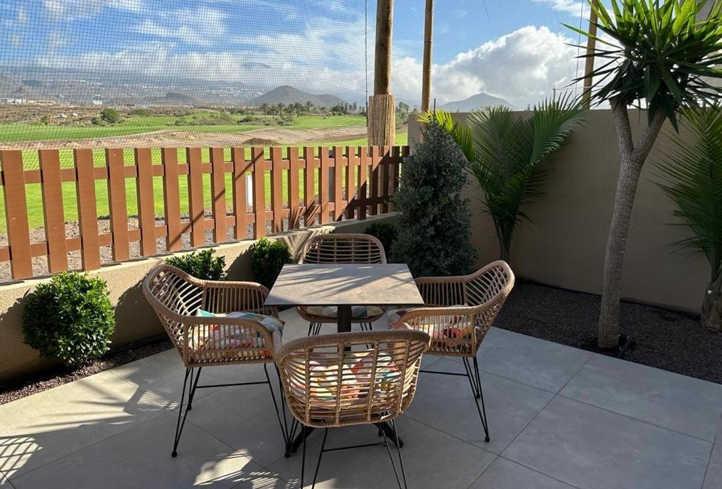 Golf Tenerife South XX Wheel Accessible Shower XX Free Wifi XX Private Pool 30 Degrees XX Two Terraces 30M2X60M2 Xxfree Parking XX Mountain View XX Flatscreen 65 Inch XX San Miguel de Abona Zewnętrze zdjęcie